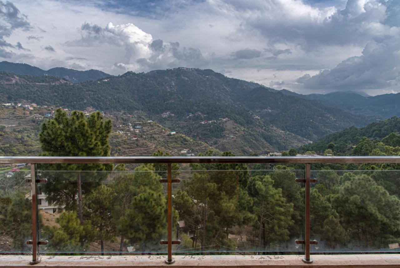 Himalyan Hills I Serviced Apt I Nature I Chef I Kasauli By Exotic Stays Bagian luar foto